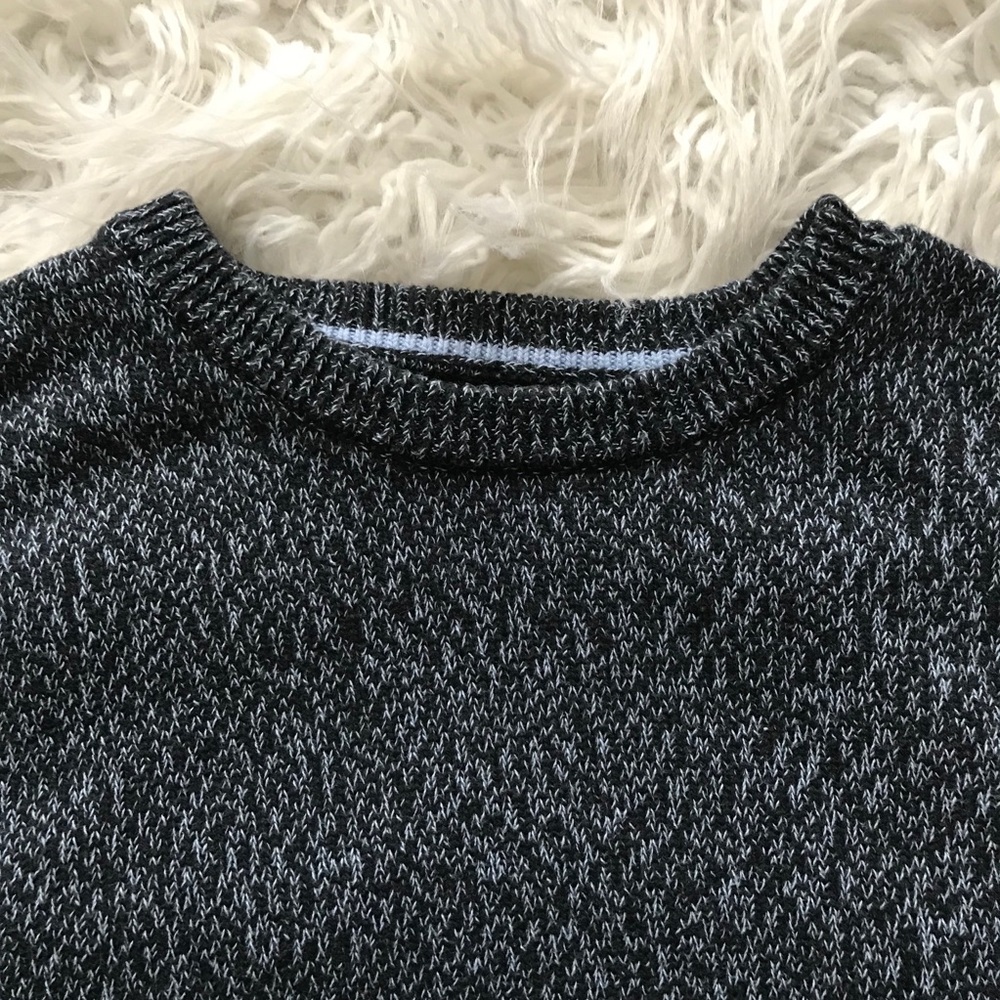 BANANA REPUBLIC BLUE‎ AND NAVY KNIT SWEATER - Picture 3 of 9